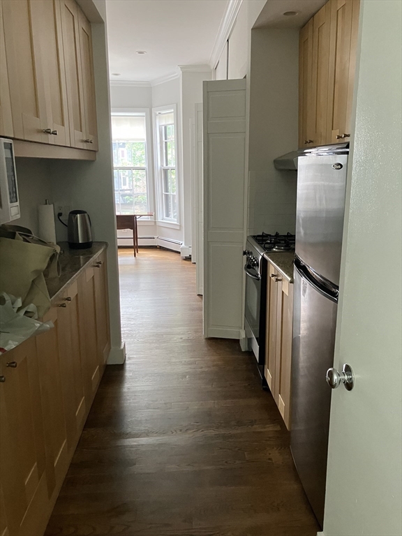 11 Dartmouth Pl, Boston, Massachusetts, 1 Bedroom Bedrooms, 3 Rooms Rooms,1 BathroomBathrooms,Residential,For Sale,Dartmouth Pl,73489970