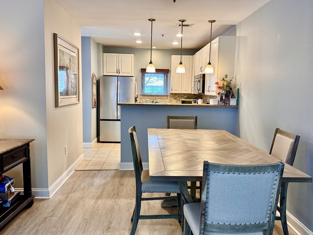 906 Alder Way, North Andover, Massachusetts, 4 Bedrooms Bedrooms, 8 Rooms Rooms,3 BathroomsBathrooms,Residential,For Sale,Alder Way,73478921