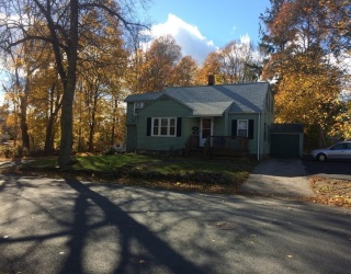 3 Wilmarth St, Taunton, Massachusetts, 2 Bedrooms Bedrooms, 5 Rooms Rooms,1 BathroomBathrooms,Residential Lease,For Rent,Wilmarth St,73490031