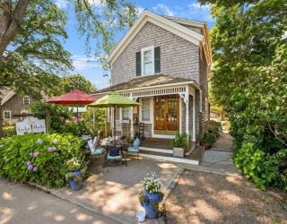 218 Upper Main Street, Edgartown, Massachusetts, 1 Bedroom Bedrooms, 5 Rooms Rooms,1.5 BathroomsBathrooms,Residential,For Sale,Upper Main Street,73490033