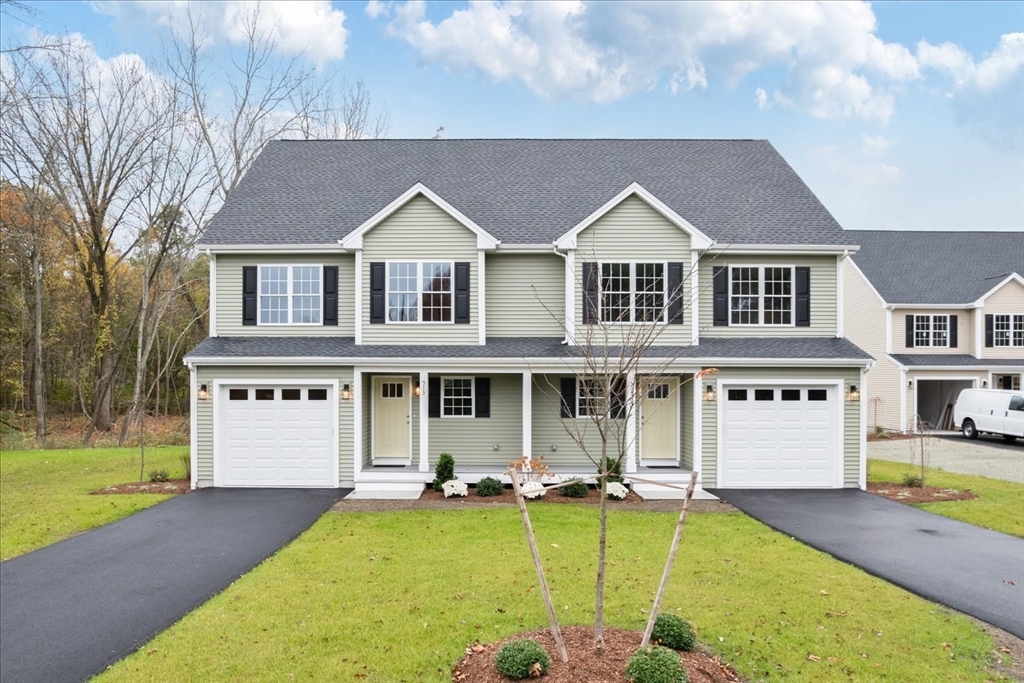 513 Mendon Road, Attleboro, Massachusetts, 3 Bedrooms Bedrooms, 5 Rooms Rooms,2.5 BathroomsBathrooms,Residential Lease,For Rent,Mendon Road,73490035