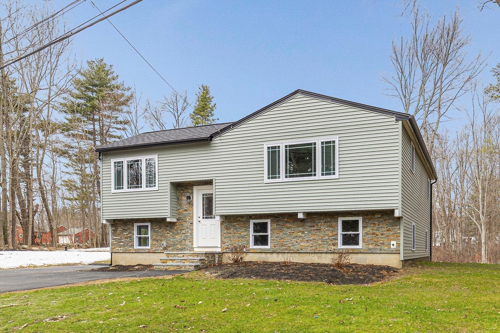 7 Trues Pkwy, Sandown, New Hampshire, 2 Bedrooms Bedrooms, 5 Rooms Rooms,1 BathroomBathrooms,Residential,For Sale,Trues Pkwy,73490097