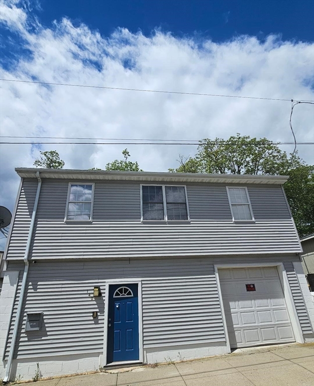 140 O'grady, Fall River, Massachusetts, 3 Bedrooms Bedrooms, 6 Rooms Rooms,2 BathroomsBathrooms,Residential Lease,For Rent,O'grady,73490102