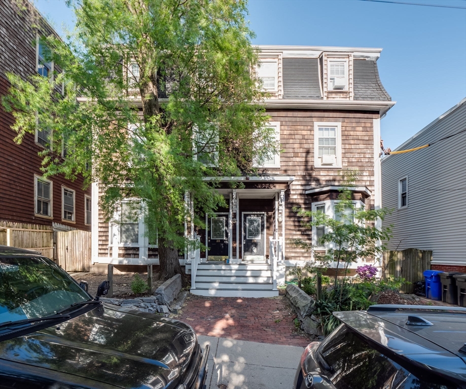 30 Mercer St, Boston, Massachusetts, 2 Bedrooms Bedrooms, 5 Rooms Rooms,1 BathroomBathrooms,Residential Lease,For Rent,Mercer St,73479369