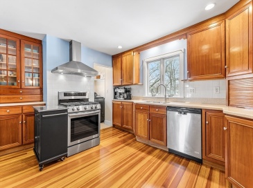 98 Cedar St, Dedham, Massachusetts, 3 Bedrooms Bedrooms, 7 Rooms Rooms,2 BathroomsBathrooms,Residential,For Sale,Cedar St,73476148 98 Cedar St, Dedham, Massachusetts, 3 Bedrooms Bedrooms, 7 Rooms Rooms,2 BathroomsBathrooms,Residential,For Sale,Cedar St,73476148