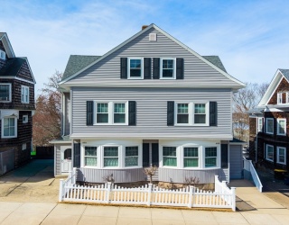 480-488 June St, Fall River, Massachusetts, 8 Bedrooms Bedrooms, 16 Rooms Rooms,2.5 BathroomsBathrooms,Residential Income,For Sale,June St,73490137