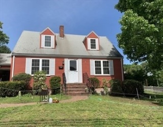 5 Eliot Rd, Needham, Massachusetts, 3 Bedrooms Bedrooms, 6 Rooms Rooms,1.5 BathroomsBathrooms,Residential Lease,For Rent,Eliot Rd,73490139