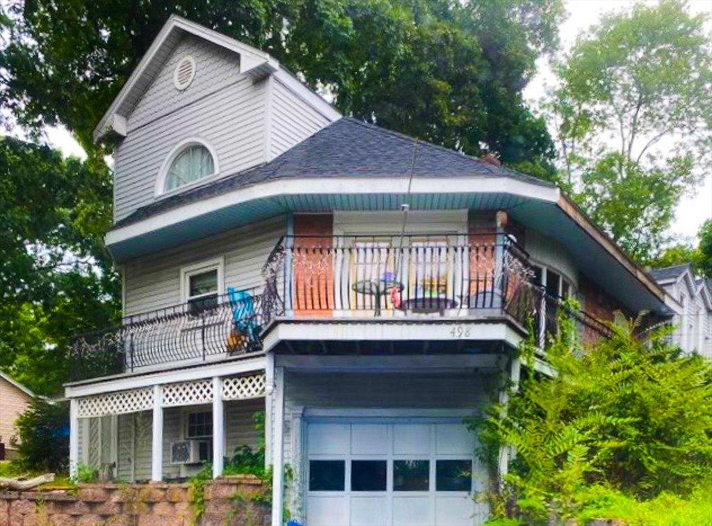 498 Middlesex Tpke, Billerica, Massachusetts, 3 Bedrooms Bedrooms, 6 Rooms Rooms,2 BathroomsBathrooms,Residential,For Sale,Middlesex Tpke,73481657