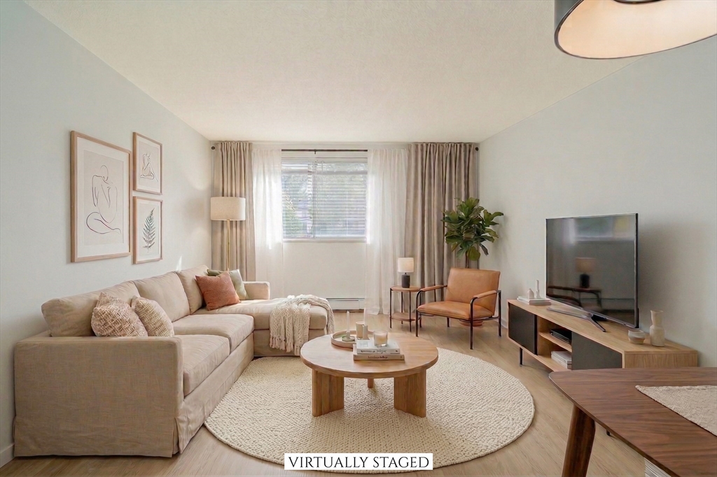 800 Governors Dr, Winthrop, Massachusetts, 2 Bedrooms Bedrooms, 5 Rooms Rooms,1 BathroomBathrooms,Residential,For Sale,Governors Dr,73490261