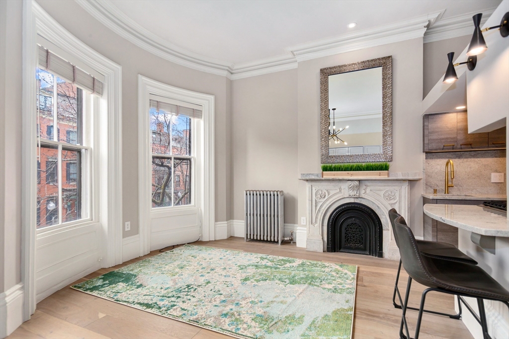 154 West Concord St, Boston, Massachusetts, 2 Rooms Rooms,1 BathroomBathrooms,Residential,For Sale,West Concord St,73490270