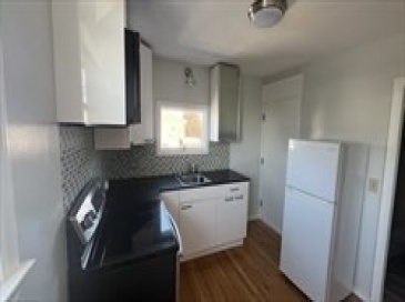 35A Tudor Street, Lynn, Massachusetts, 1 Bedroom Bedrooms, 3 Rooms Rooms,1 BathroomBathrooms,Residential Lease,For Rent,Tudor Street,73483505 35A Tudor Street, Lynn, Massachusetts, 1 Bedroom Bedrooms, 3 Rooms Rooms,1 BathroomBathrooms,Residential Lease,For Rent,Tudor Street,73483505