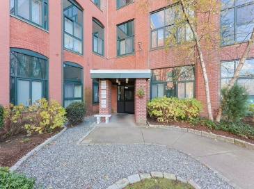 150 Rumford Street, Mansfield, Massachusetts, 2 Bedrooms Bedrooms, 4 Rooms Rooms,1 BathroomBathrooms,Residential,For Sale,Rumford Street,73461767 150 Rumford Street, Mansfield, Massachusetts, 2 Bedrooms Bedrooms, 4 Rooms Rooms,1 BathroomBathrooms,Residential,For Sale,Rumford Street,73461767