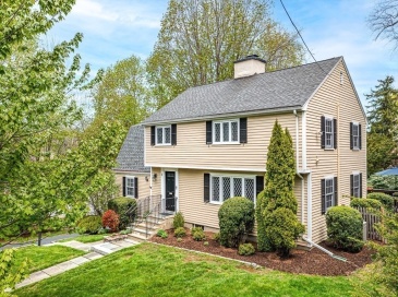 2 Longfellow Rd, Wellesley, Massachusetts, 4 Bedrooms Bedrooms, 8 Rooms Rooms,3.5 BathroomsBathrooms,Residential,For Sale,Longfellow Rd,73427867 2 Longfellow Rd, Wellesley, Massachusetts, 4 Bedrooms Bedrooms, 8 Rooms Rooms,3.5 BathroomsBathrooms,Residential,For Sale,Longfellow Rd,73427867