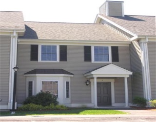 4 Abbott Lane, Concord, Massachusetts, 2 Bedrooms Bedrooms, 5 Rooms Rooms,1.5 BathroomsBathrooms,Residential Lease,For Rent,Abbott Lane,73490317