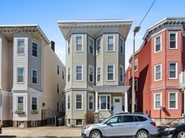 247 L Street, Boston, Massachusetts, 5 Bedrooms Bedrooms, 9 Rooms Rooms,2 BathroomsBathrooms,Residential Lease,For Rent,L Street,73490375