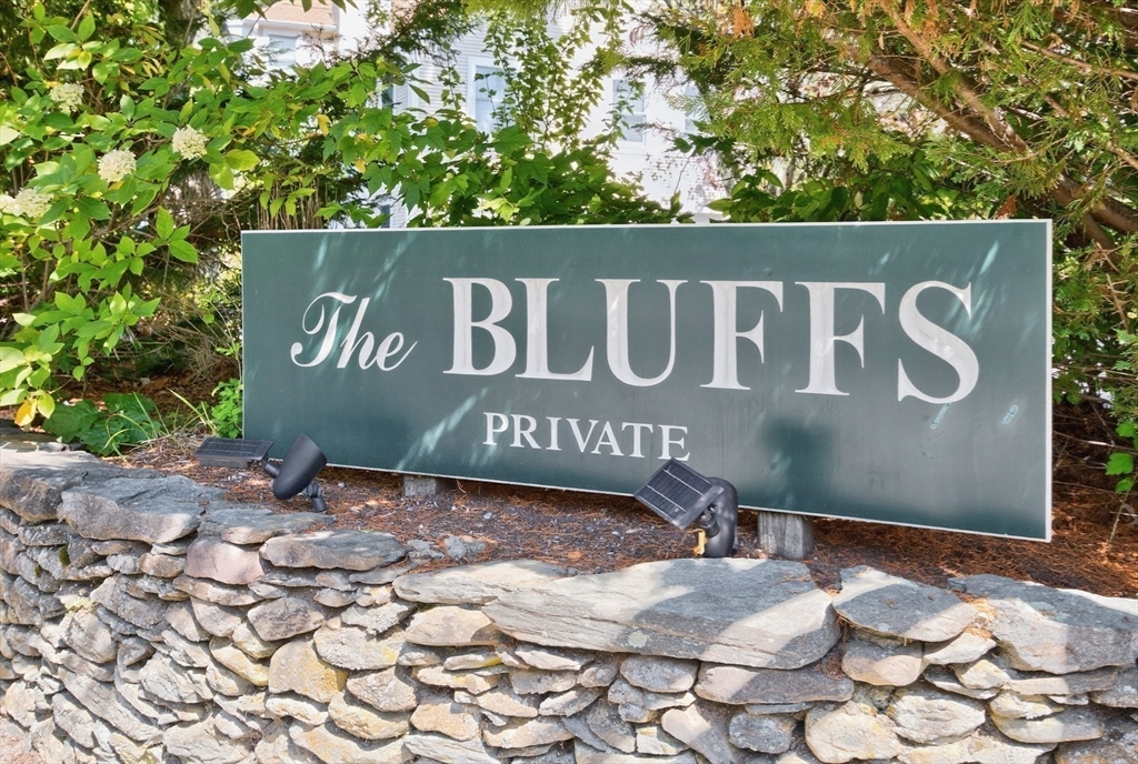 24 Jae Rd, Falmouth, Massachusetts, 3 Bedrooms Bedrooms, 7 Rooms Rooms,2 BathroomsBathrooms,Residential,For Sale,Jae Rd,73490514