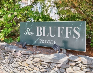 24 Jae Rd, Falmouth, Massachusetts, 3 Bedrooms Bedrooms, 7 Rooms Rooms,2 BathroomsBathrooms,Residential,For Sale,Jae Rd,73490514