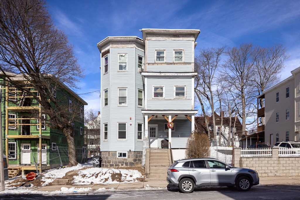 25 Browning Ave, Boston, Massachusetts, 12 Bedrooms Bedrooms, 21 Rooms Rooms,3 BathroomsBathrooms,Residential Income,For Sale,Browning Ave,73490406