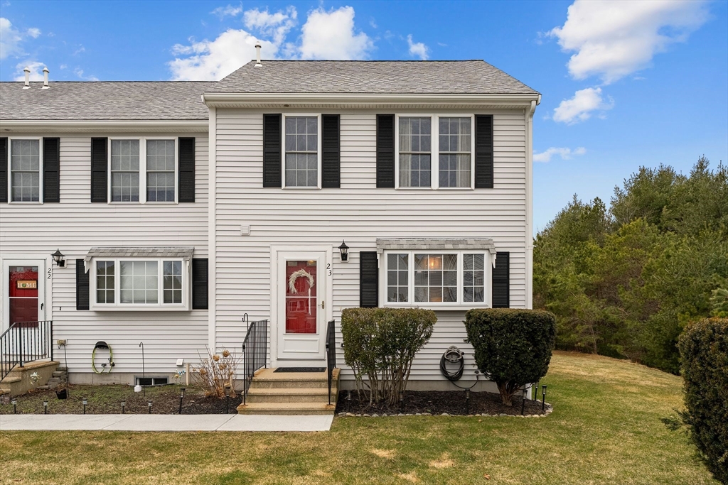 2697 Cranberry Hwy, Wareham, Massachusetts, 2 Bedrooms Bedrooms, 4 Rooms Rooms,1.5 BathroomsBathrooms,Residential,For Sale,Cranberry Hwy,73490303