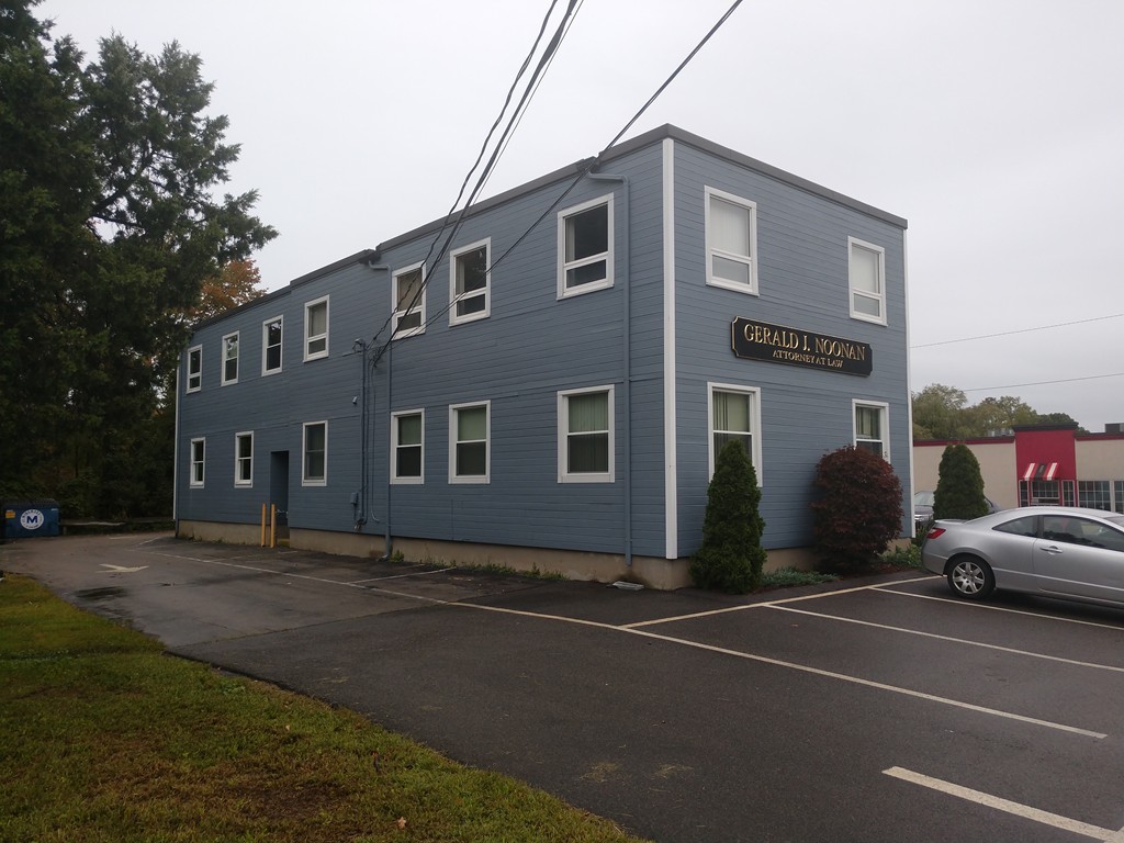 555 Pleasant Street, Brockton, Massachusetts, ,Commercial Lease,For Rent,Pleasant Street,73490449