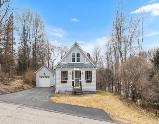 34 Preston Ave, Auburn, Massachusetts, 3 Bedrooms Bedrooms, 6 Rooms Rooms,1 BathroomBathrooms,Residential,For Sale,Preston Ave,73490340