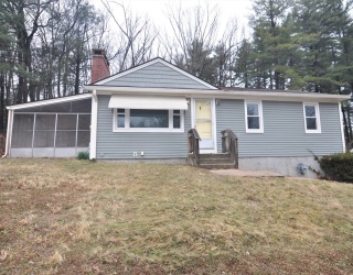 149 Shaker Rd, Westfield, Massachusetts, 3 Bedrooms Bedrooms, 6 Rooms Rooms,1 BathroomBathrooms,Residential,For Sale,Shaker Rd,73490541