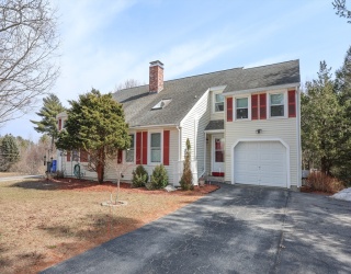 6 Karen Ln, Londonderry, New Hampshire, 2 Bedrooms Bedrooms, 4 Rooms Rooms,1.5 BathroomsBathrooms,Residential,For Sale,Karen Ln,73490578