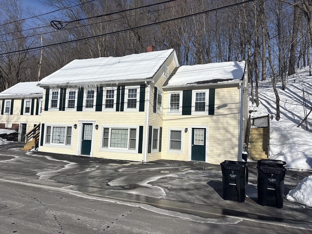 12 Ayer Road, Shirley, Massachusetts, 1 Bedroom Bedrooms, 4 Rooms Rooms,1 BathroomBathrooms,Residential Lease,For Rent,Ayer Road,73472932