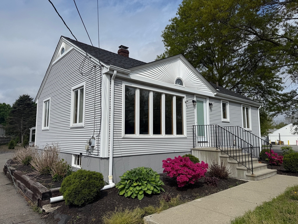 561 County St., Taunton, Massachusetts, ,Commercial Sale,For Sale,County St.,73490662