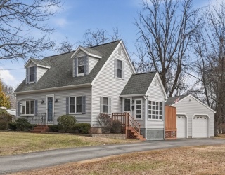 11 Mudnock Rd, Salisbury, Massachusetts, 3 Bedrooms Bedrooms, 6 Rooms Rooms,1 BathroomBathrooms,Residential,For Sale,Mudnock Rd,73490630