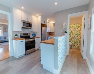 20 Lincoln Ct, Amesbury, Massachusetts, 2 Bedrooms Bedrooms, 5 Rooms Rooms,1 BathroomBathrooms,Residential,For Sale,Lincoln Ct,73490672