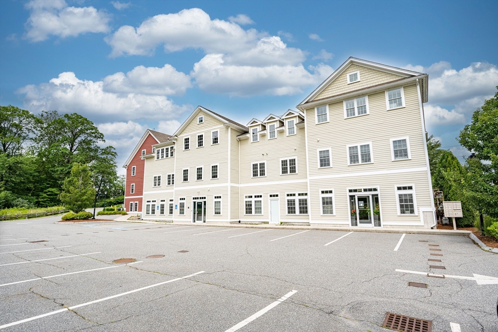 989-995 Osgood, North Andover, Massachusetts, ,Commercial Lease,For Rent,Osgood,73490685