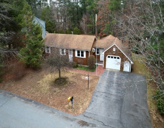 33 Warren Ave, Middleboro, Massachusetts, 2 Bedrooms Bedrooms, 7 Rooms Rooms,1 BathroomBathrooms,Residential,For Sale,Warren Ave,73490698