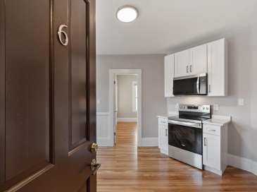 1590 Cambridge Street, Cambridge, Massachusetts, 3 Bedrooms Bedrooms, 7 Rooms Rooms,1 BathroomBathrooms,Residential Lease,For Rent,Cambridge Street,73490703