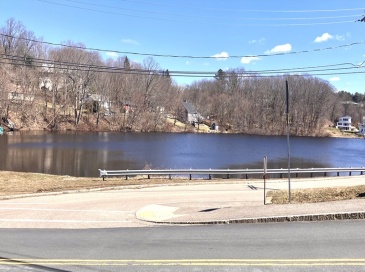 42 Maple, Spencer, Massachusetts, 6 Bedrooms Bedrooms, 14 Rooms Rooms,3 BathroomsBathrooms,Residential Income,For Sale,Maple,73490713