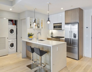 375 Canal St, Somerville, Massachusetts, 2 Bedrooms Bedrooms, 3 Rooms Rooms,1 BathroomBathrooms,Residential Lease,For Rent,Canal St,73490721