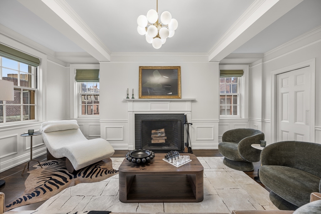 65 Commonwealth Ave, Boston, Massachusetts, 2 Bedrooms Bedrooms, 7 Rooms Rooms,3 BathroomsBathrooms,Residential,For Sale,Commonwealth Ave,73490788