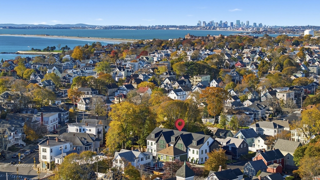 11 Boynton St., Swampscott, Massachusetts, 2 Bedrooms Bedrooms, 6 Rooms Rooms,2 BathroomsBathrooms,Residential,For Sale,Boynton St.,73490797