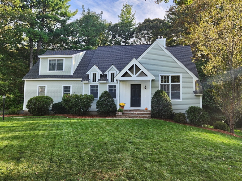 7 Grace Path, Acton, Massachusetts, 3 Bedrooms Bedrooms, 10 Rooms Rooms,2.5 BathroomsBathrooms,Residential,For Sale,Grace Path,73490254
