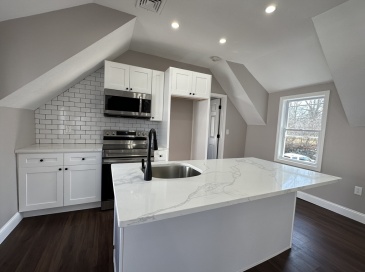 278 Cohannet St, Taunton, Massachusetts, 6 Bedrooms Bedrooms, 10 Rooms Rooms,2 BathroomsBathrooms,Residential Income,For Sale,Cohannet St,73460845