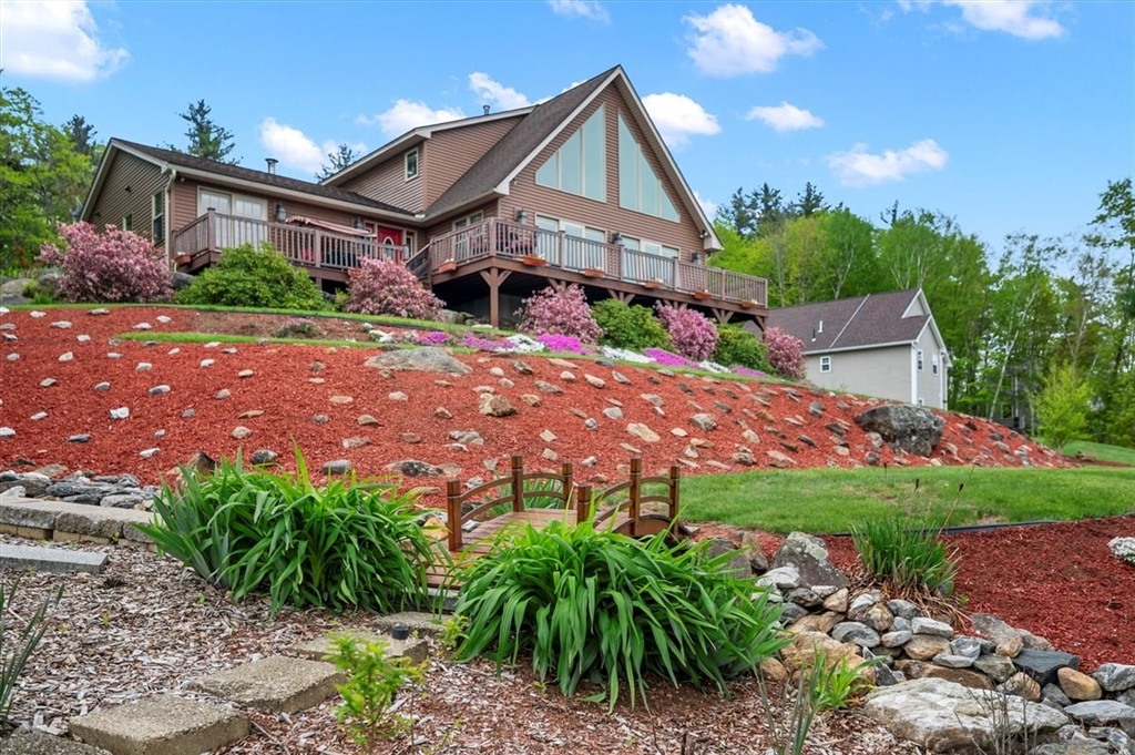 62 Lindsay Lane, Athol, Massachusetts, 3 Bedrooms Bedrooms, 8 Rooms Rooms,2.5 BathroomsBathrooms,Residential,For Sale,Lindsay Lane,73433892