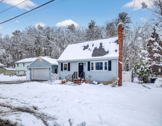 21 Woodside Road, Billerica, Massachusetts, 4 Bedrooms Bedrooms, 6 Rooms Rooms,2 BathroomsBathrooms,Residential,For Sale,Woodside Road,73472566