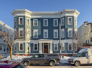 15 Medford St, Arlington, Massachusetts, 3 Bedrooms Bedrooms, 6 Rooms Rooms,1 BathroomBathrooms,Residential,For Sale,Medford St,73474774
