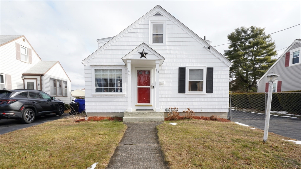 14 Jones Ave, Pawtucket, Rhode Island, 3 Bedrooms Bedrooms, 6 Rooms Rooms,1.5 BathroomsBathrooms,Residential,For Sale,Jones Ave,73467937