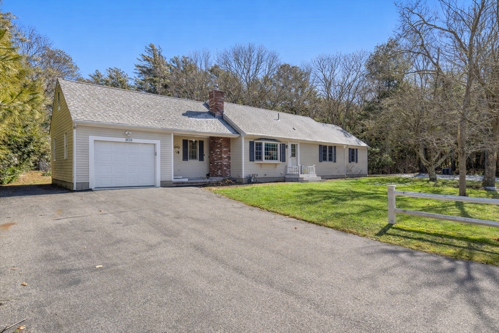1820 Santuit Newtown Rd, Barnstable, Massachusetts, 3 Bedrooms Bedrooms, 8 Rooms Rooms,2.5 BathroomsBathrooms,Residential,For Sale,Santuit Newtown Rd,73490864