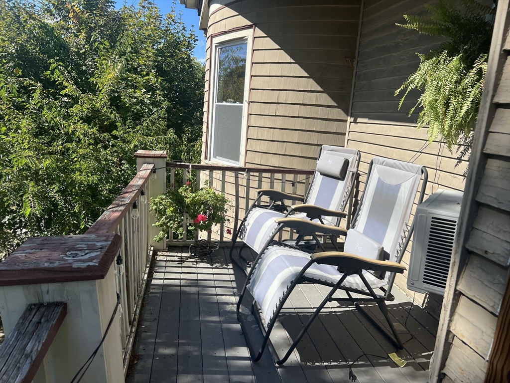 760 Columbia Road, Boston, Massachusetts, 1 Bedroom Bedrooms, 4 Rooms Rooms,1 BathroomBathrooms,Residential Lease,For Rent,Columbia Road,73490866