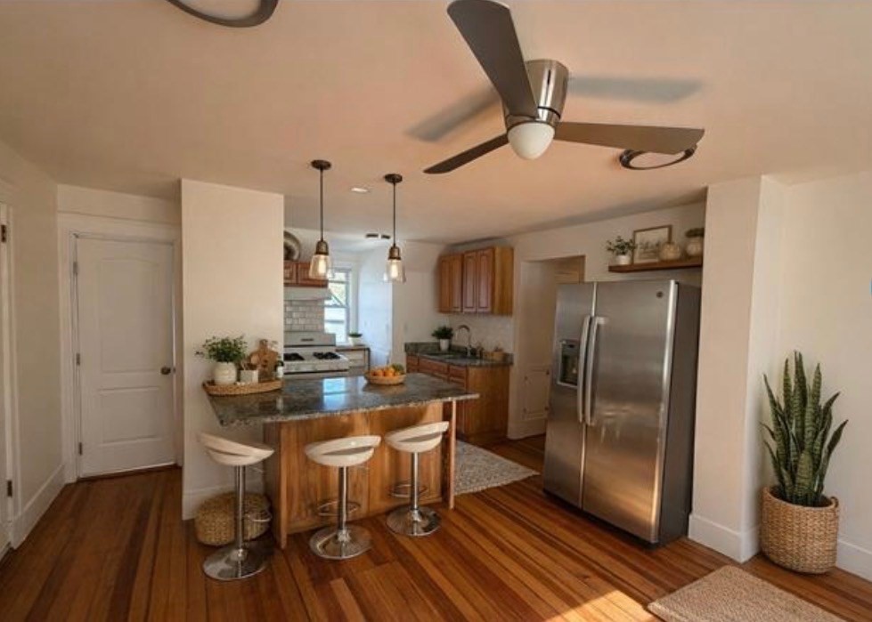 1 Page Street, Boston, Massachusetts, 3 Bedrooms Bedrooms, 5 Rooms Rooms,1 BathroomBathrooms,Residential Lease,For Rent,Page Street,73490921