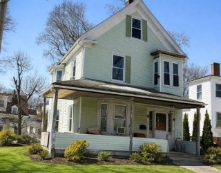 96 Allston St, Medford, Massachusetts, 3 Bedrooms Bedrooms, 7 Rooms Rooms,1.5 BathroomsBathrooms,Residential,For Sale,Allston St,73490996