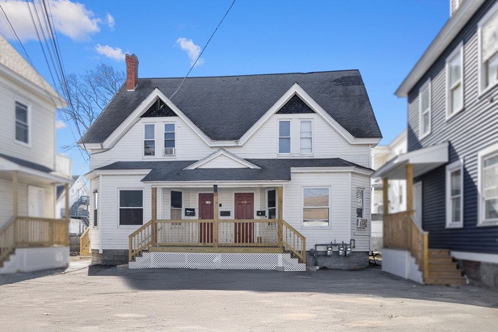 143-145 Foster St, Lawrence, Massachusetts, 7 Bedrooms Bedrooms, 15 Rooms Rooms,3 BathroomsBathrooms,Residential Income,For Sale,Foster St,73490828