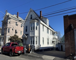 20 Annis St, Methuen, Massachusetts, 4 Bedrooms Bedrooms, 11 Rooms Rooms,3 BathroomsBathrooms,Residential Income,For Sale,Annis St,73491117